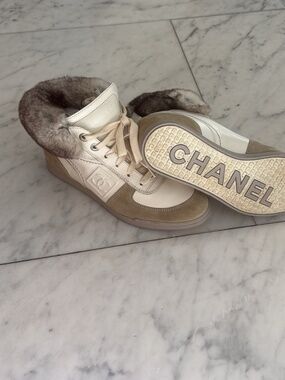 Chanel Perfect condition 2009 vintage chinchilla sneakers size 36